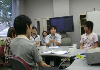 Fレックス：round table01