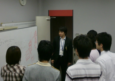 Fレックス：round table01